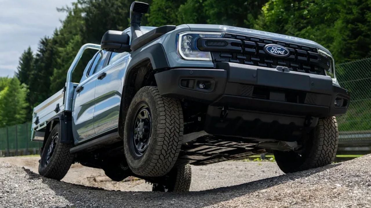 Ford encadena casi 800.000 coches llamados a revisión: la cifra no para de crecer
