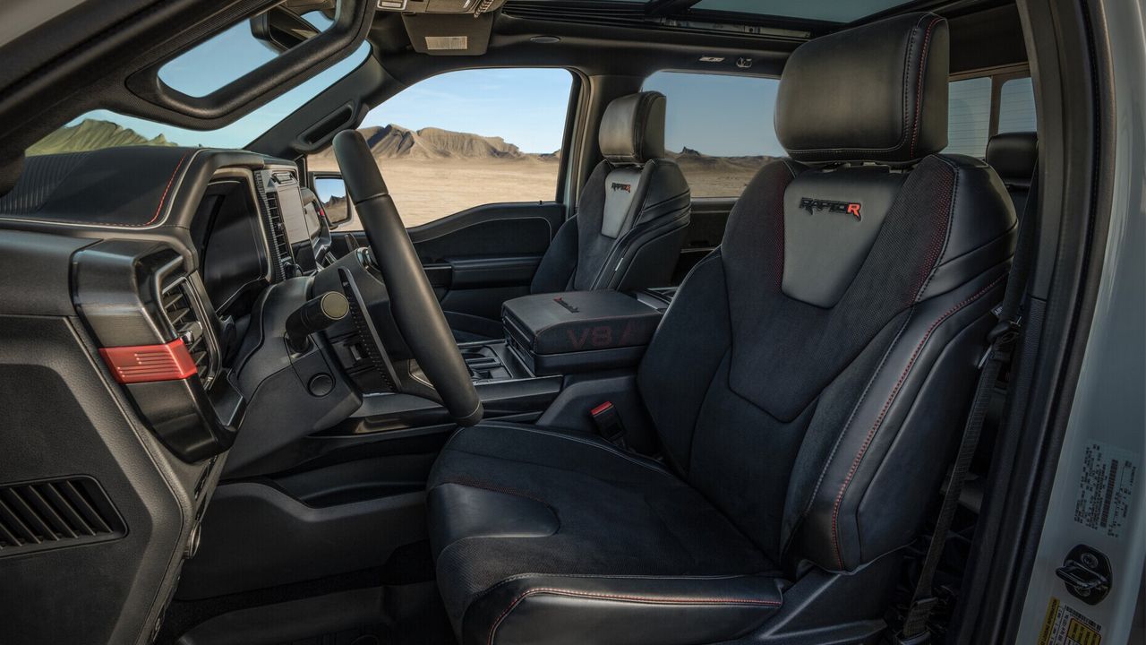 Ford F-150 Raptor R 2027