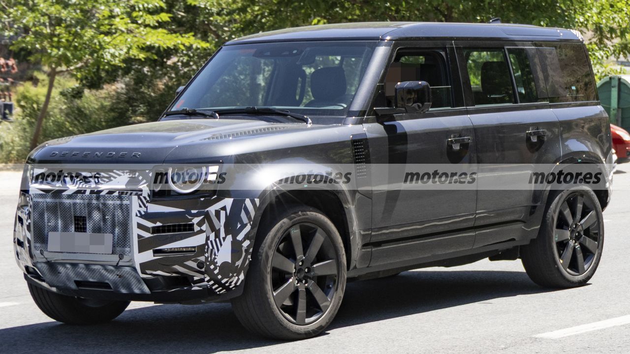 Fotos espía Land Rover Defender Facelift 2028