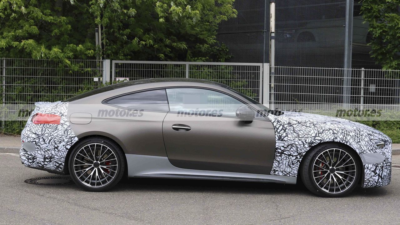 Los nuevos mercedes-amg cle 53 y 63 ya ruedan con cambios importantes en su imagen y nuevos motores 7