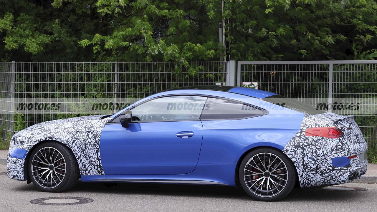 Los nuevos mercedes-amg cle 53 y 63 ya ruedan con cambios importantes en su imagen y nuevos motores 25