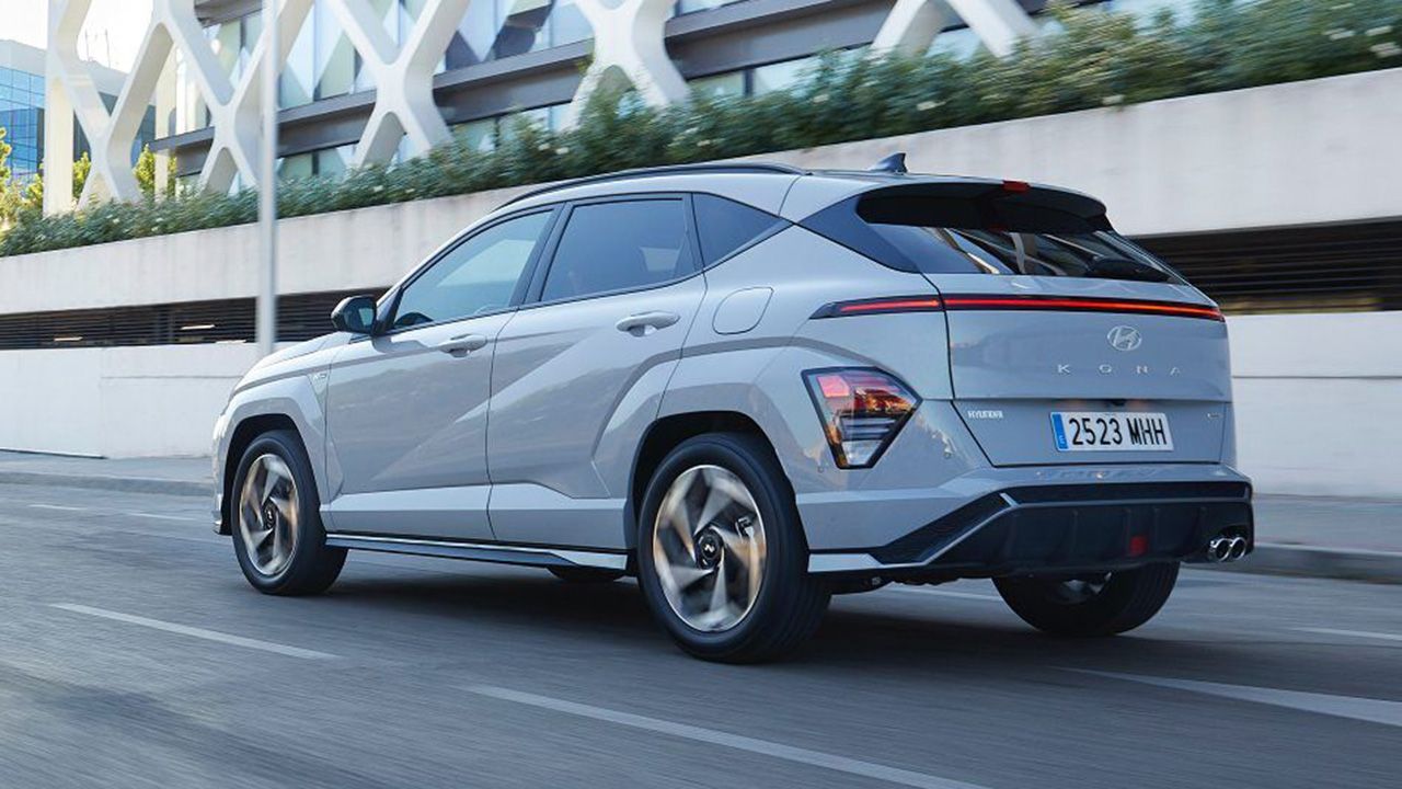 Hyundai KONA - posterior
