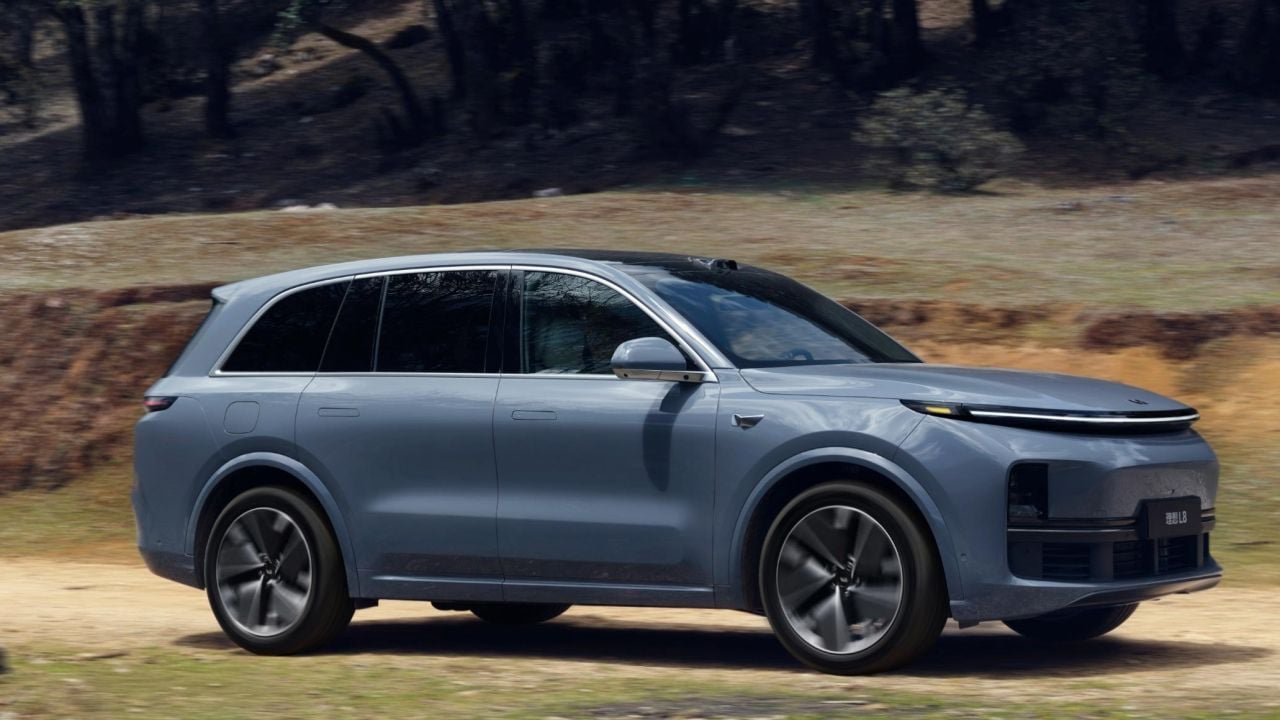 El SUV chino de 2.500 kg que afirma lograr lo que parece imposible: pasar la prueba del alce a 135 km/h
