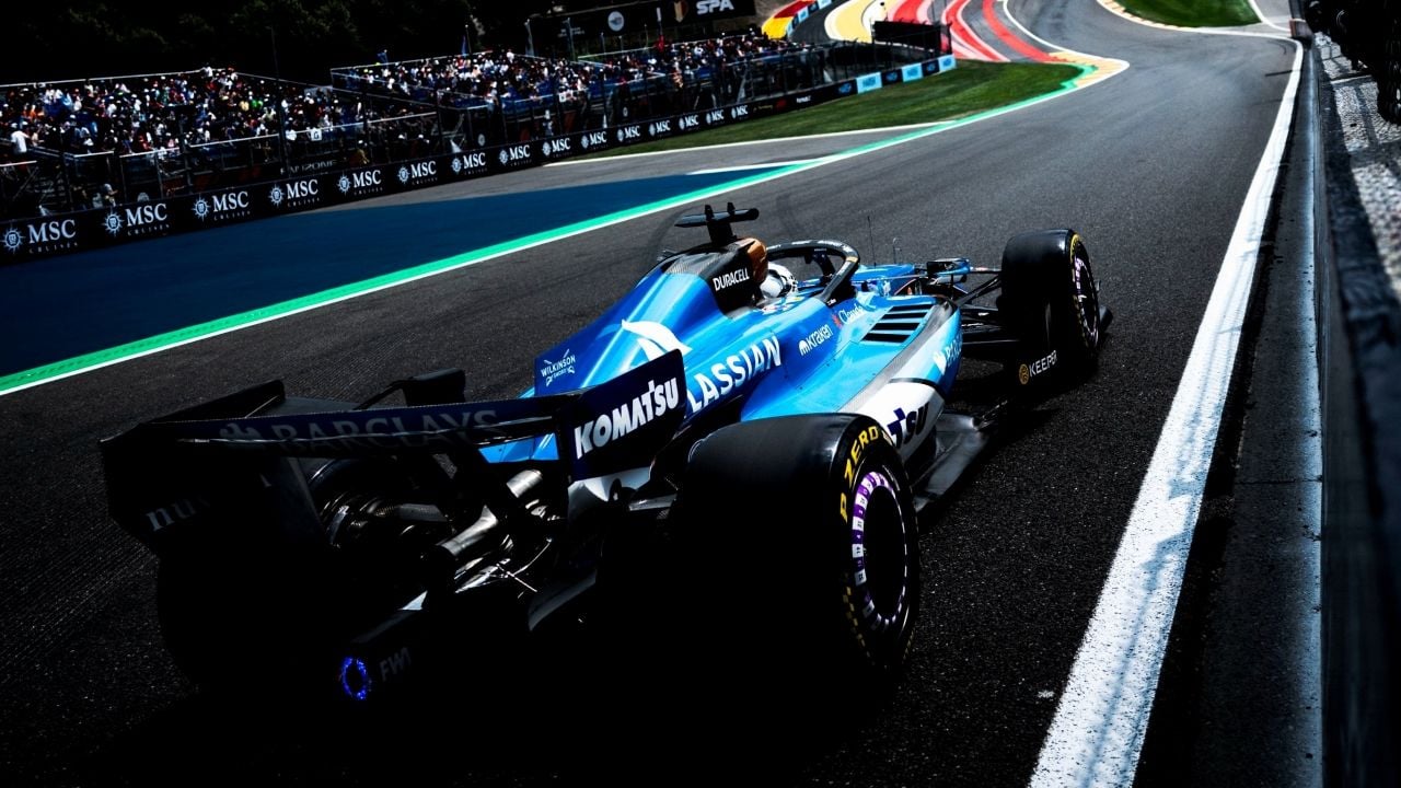 «Vamos a contrapié»: Albon desvela la hoja de ruta de Williams entre Bakú y el coche del próximo año