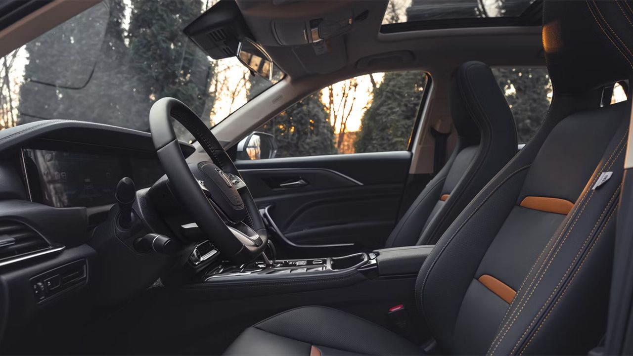 Bestune T77 - interior