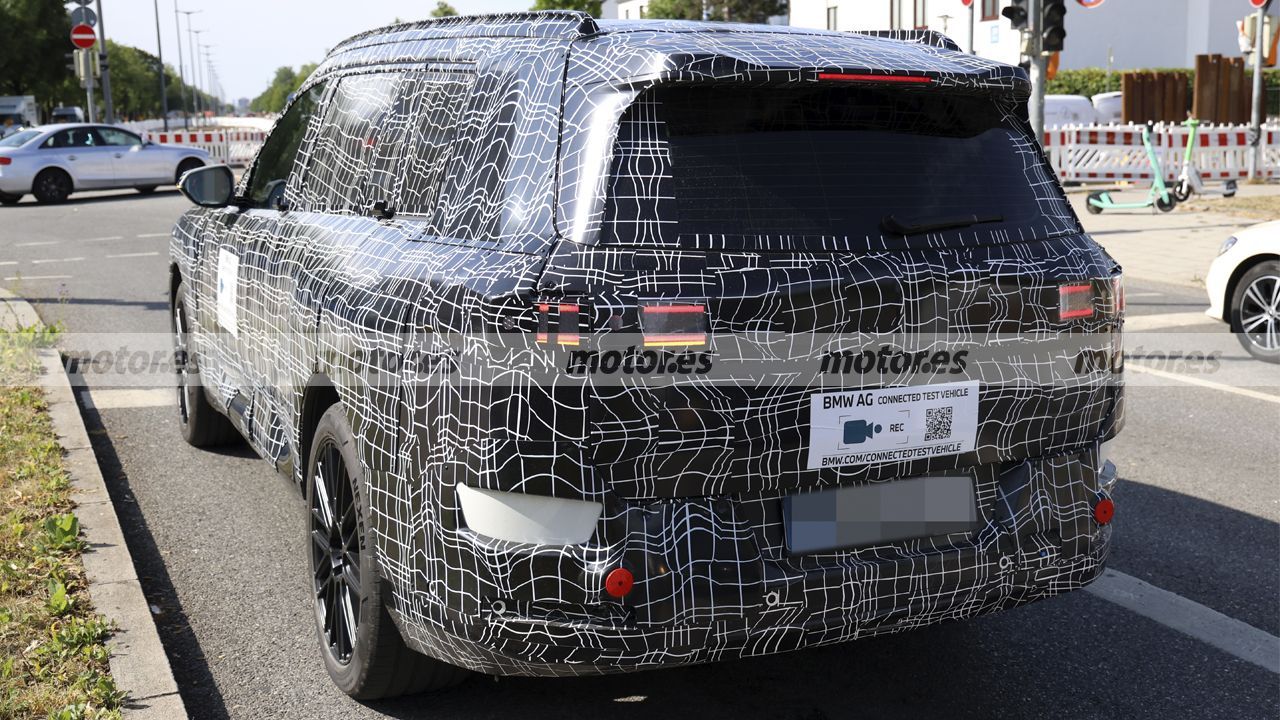 Fotos espía BMW iX7 2028