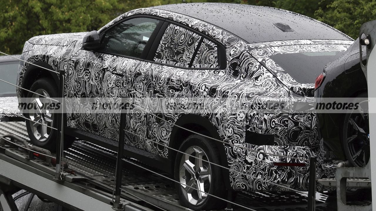El BMW X2 2028 ya no esconderá su mayor defecto, estas primeras fotos espía del facelift adelantan un cambio clave