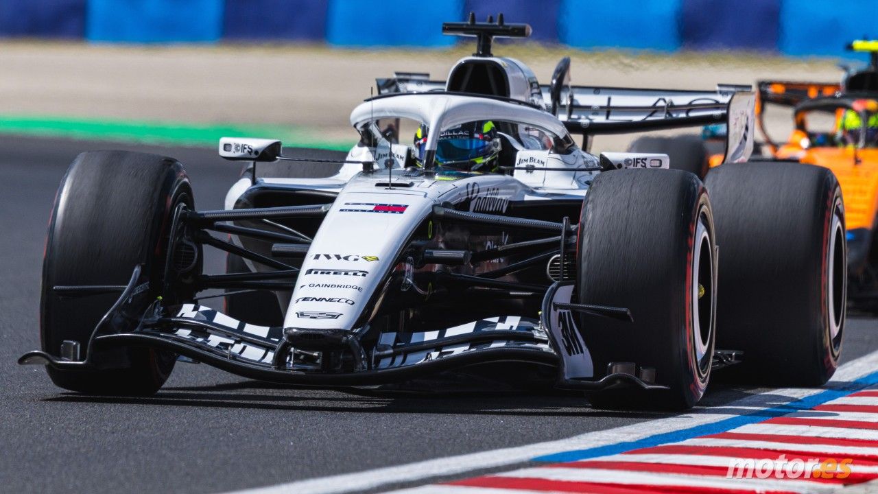 Checo Pérez es sancionado y saldrá desde el pit lane