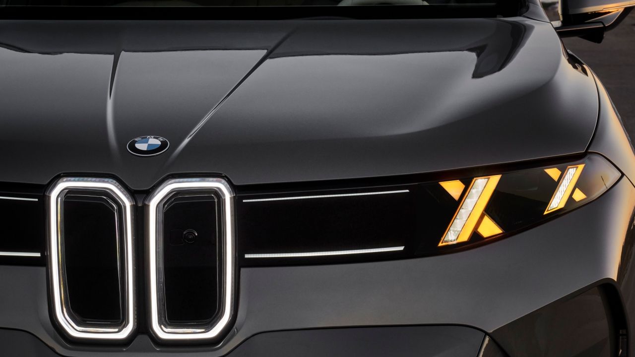 El Salón de París iba a ser el renacer de la industria europea, pero BMW ya se ha bajado del cartel