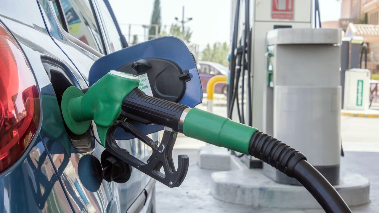 Al menos 5 céntimos/litro sube el combustible: el calor no será lo único que apriete este sábado 1 de agosto