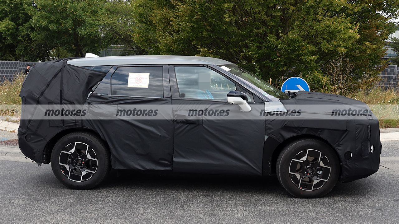 La nuova KIA Sportage 2028 è stata avvistata; la sesta generazione del SUV da 7 milioni di dollari è mostrata nelle sue prime foto spia.