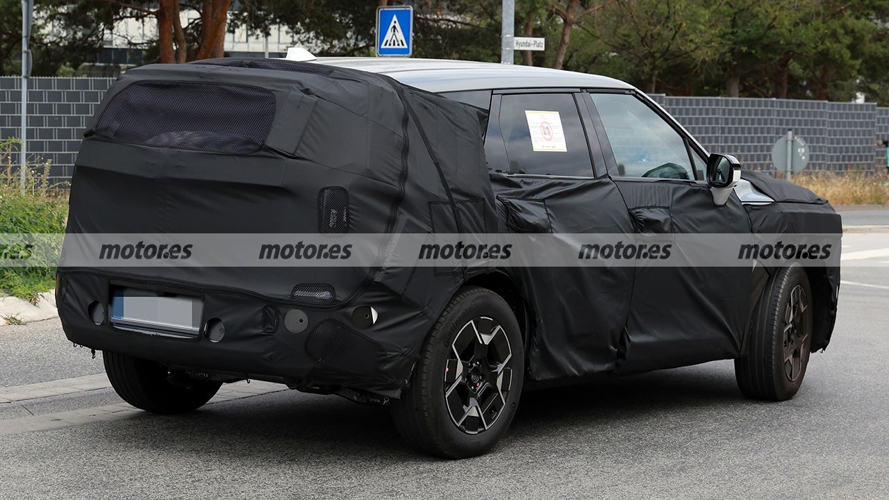 KIA Sportage 2028 - foto espía posterior