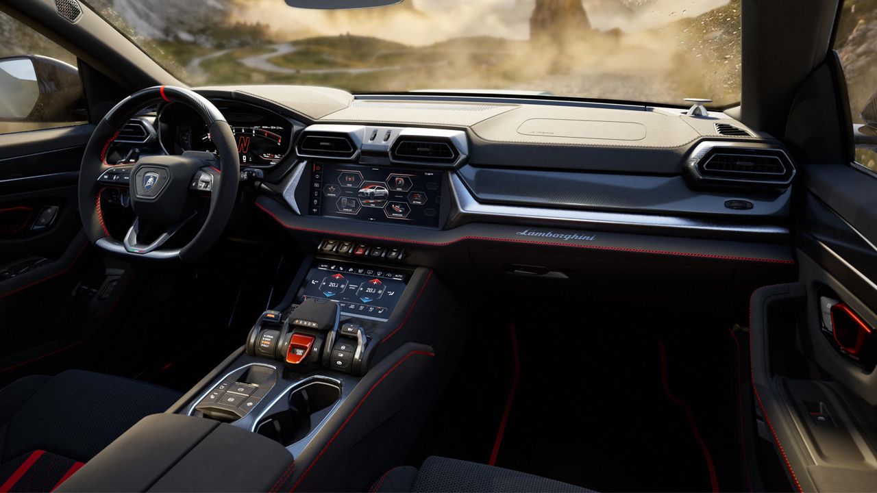 Lamborghini Urus SE Performante