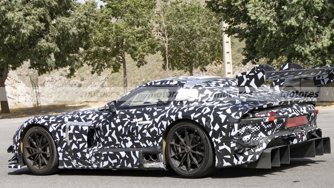 Mercedes-amg gt [c192] (2024)