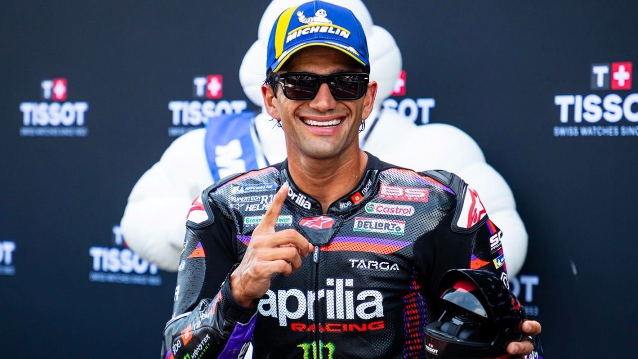 Rivola, CEO de Aprilia, corona a Jorge Martín, nuevo líder del Mundial: "Cuando es tiempo de trabajar, hace lo correcto"