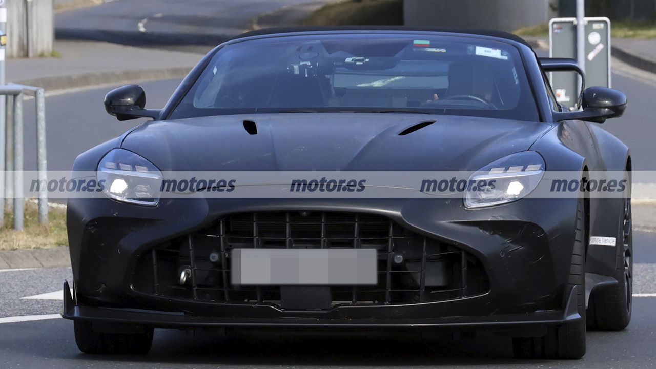 El Aston Martin Vantage RS Roadster será el descapotable que nadie esperaba frente al Porsche 911 GT3 RS