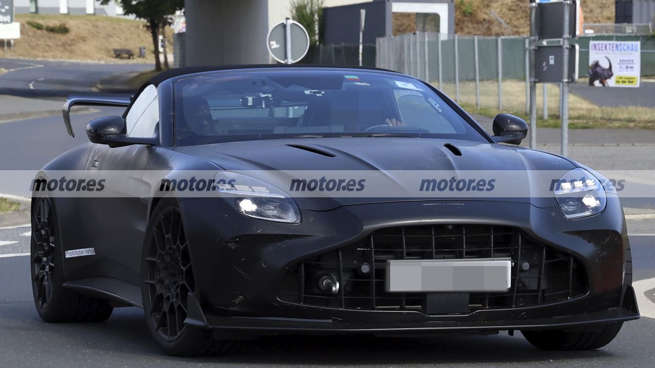 El Aston Martin Vantage RS Roadster será el descapotable que nadie esperaba frente al Porsche 911 GT3 RS 3
