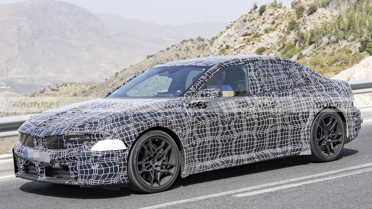 bmw-2026115906-1787158523_2.jpg