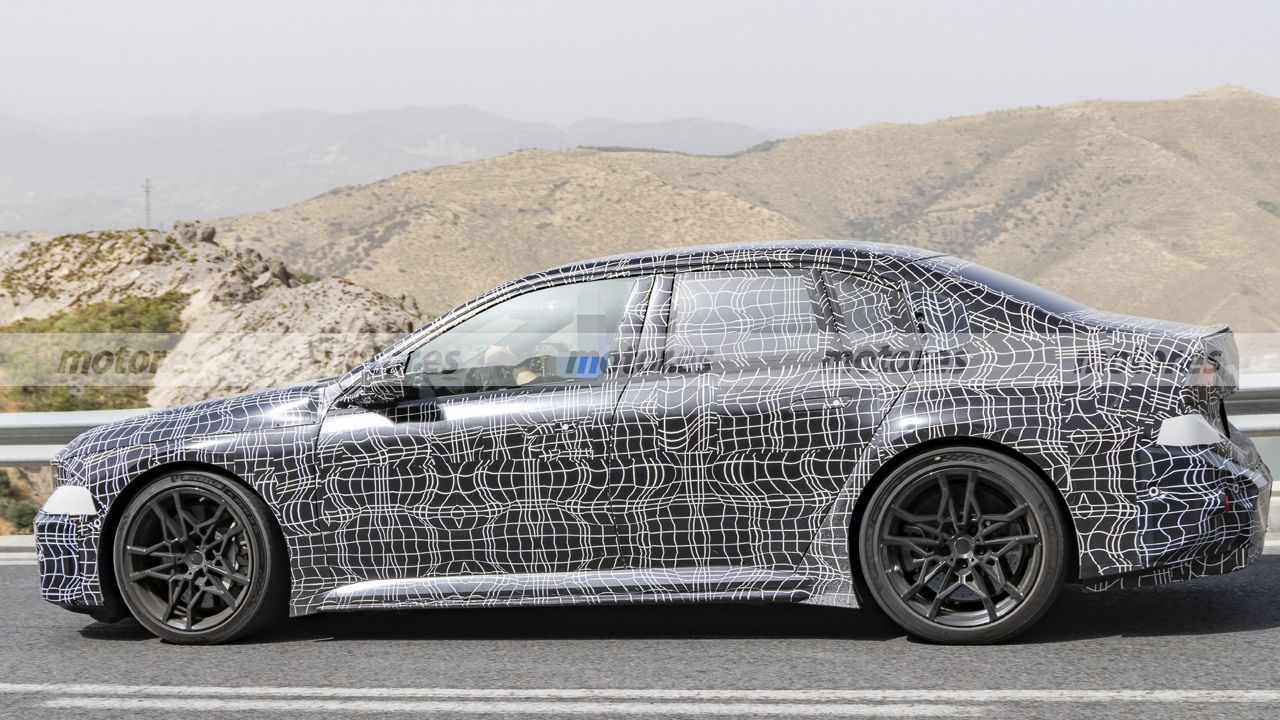 bmw-2026115906-1787158525_5.jpg