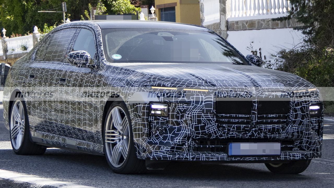 El bmw i7 alpina 70 xdrive ya rueda en pruebas: casi 700 cv y una conexión con m que no encaja en el guion habitual 6