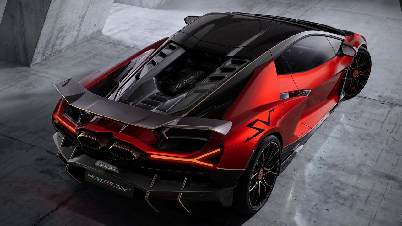 Lamborghini Revuelto SV 2027
