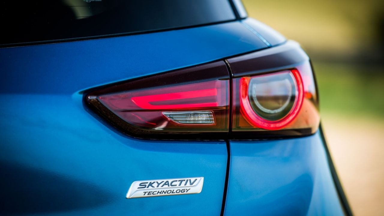 Elegir SUV pequeño se complica: Mazda entra de nuevo en la pelea con Toyota y Peugeot