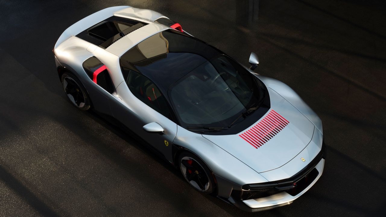 El Ferrari CZ26 revive la esencia de las berlinettas: una belleza de 1.000 CV que parece salida de otro tiempo