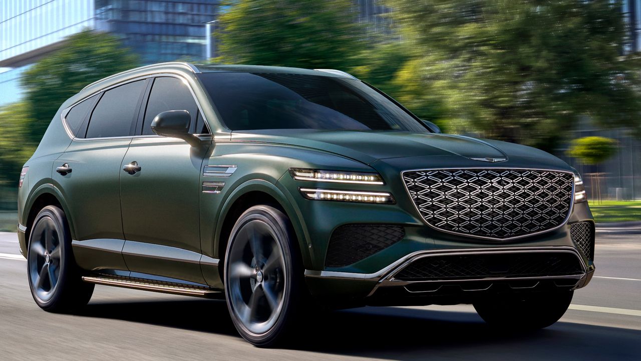 Genesis estrena híbrido y promete que el GV80 se sienta como un SUV eléctrico