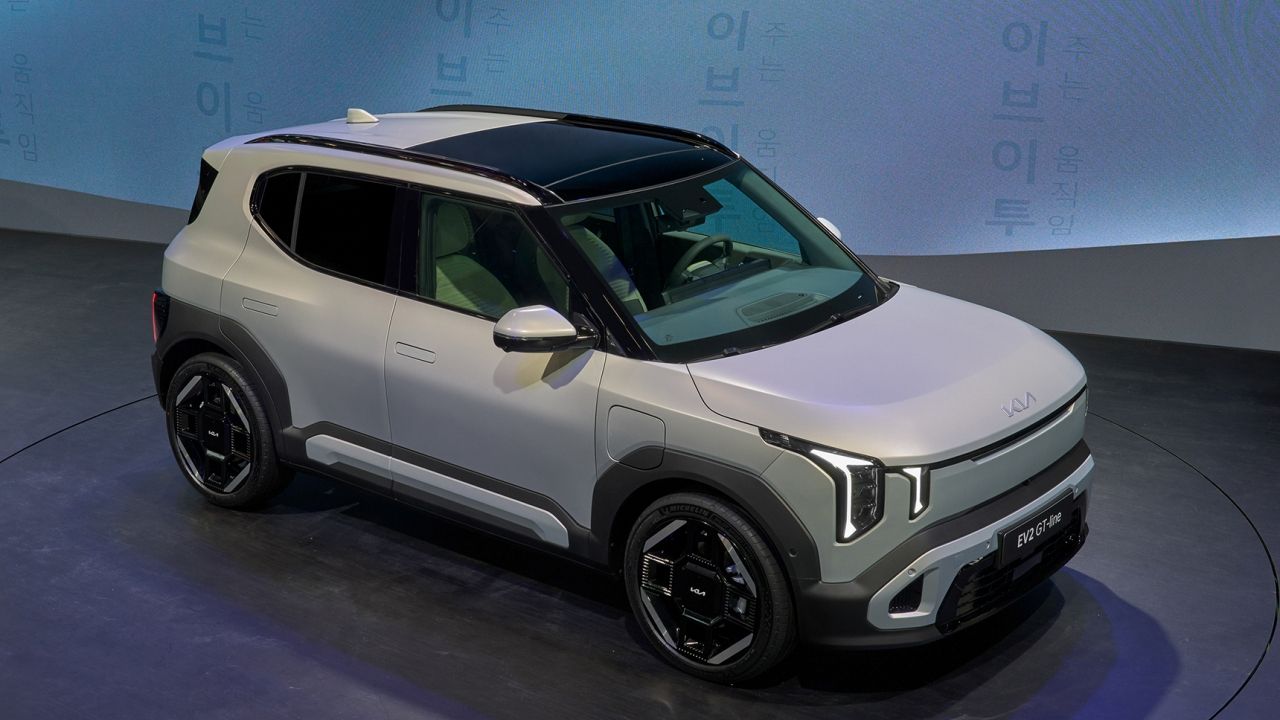 KIA EV2