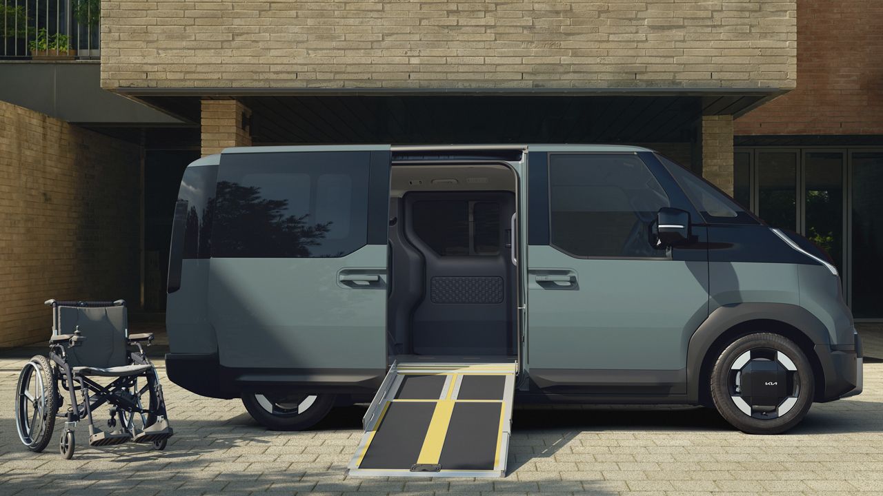 KIA PV5 WAV