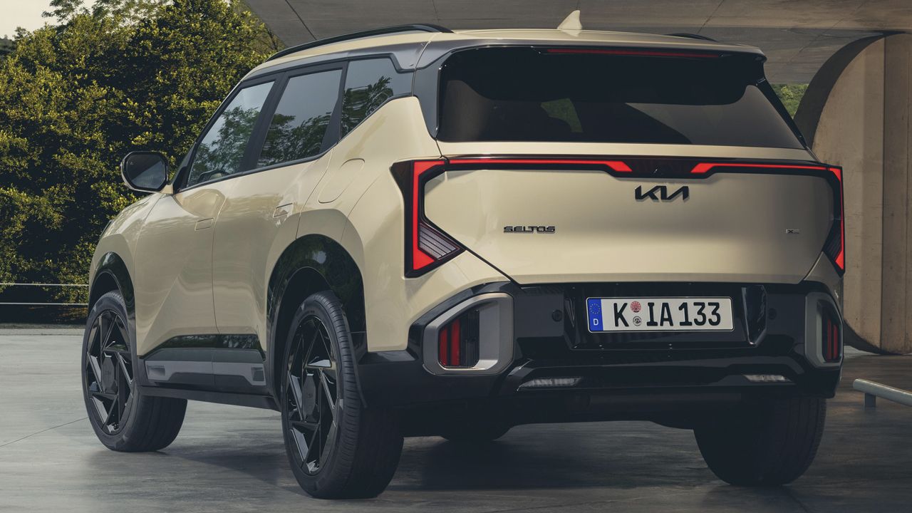 KIA Seltos Hybrid