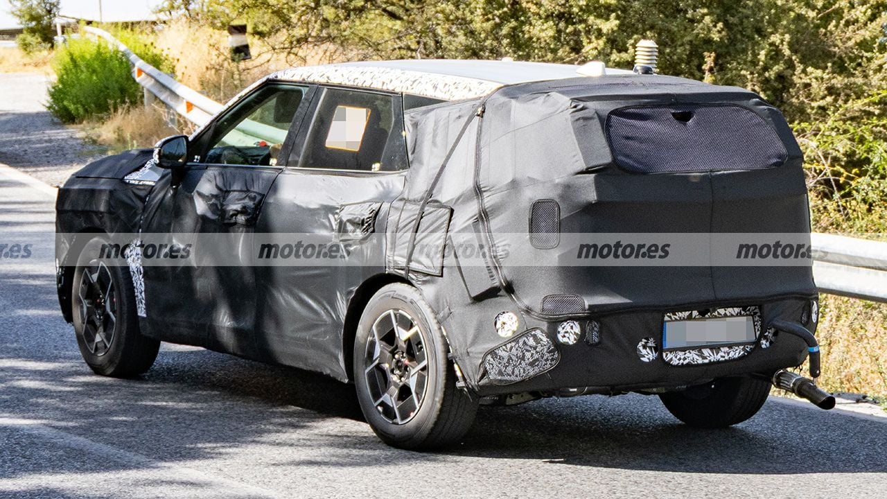 KIA Sportage 2028 - foto espía posterior