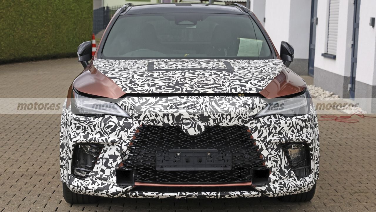 El Lexus RX Morizo RR ya está en pruebas y empieza a enseñar por qué los SUV alemanes deberían tomárselo en serio