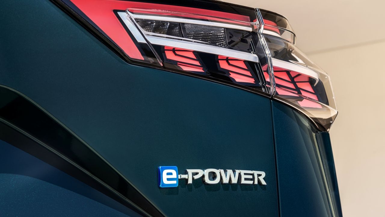 Nissan casi pulveriza la barrera de los 2.000 km con el Qashqai: se lleva un récord Guinness por delante