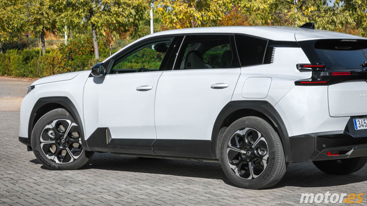 Omoda 5 y MG HS se quedan atrás ante un SUV europeo con 7.000 € de descuento, 651 litros de maletero y etiqueta ECO