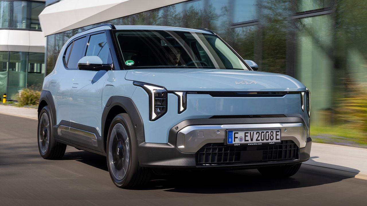 KIA EV2