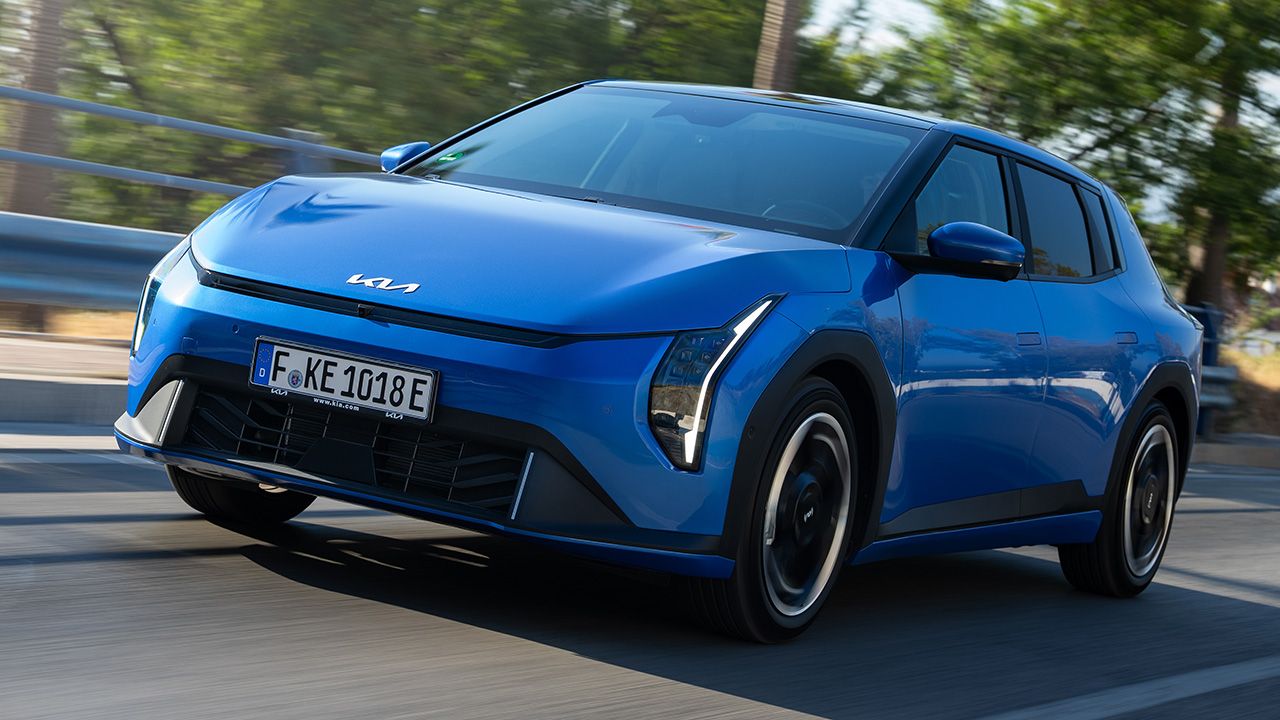 KIA EV4