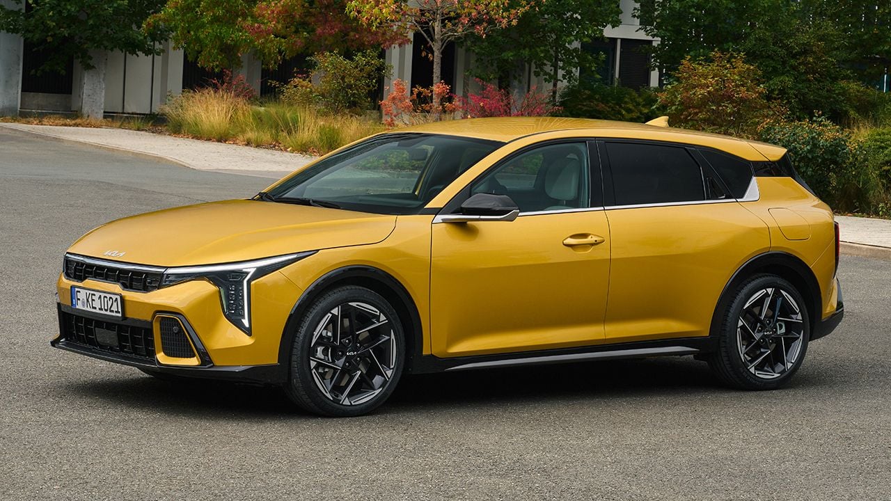 Mientras todos miran a los SUV chinos llega KIA y te planta su Volkswagen Golf a precio de Opel Astra y con etiqueta ECO