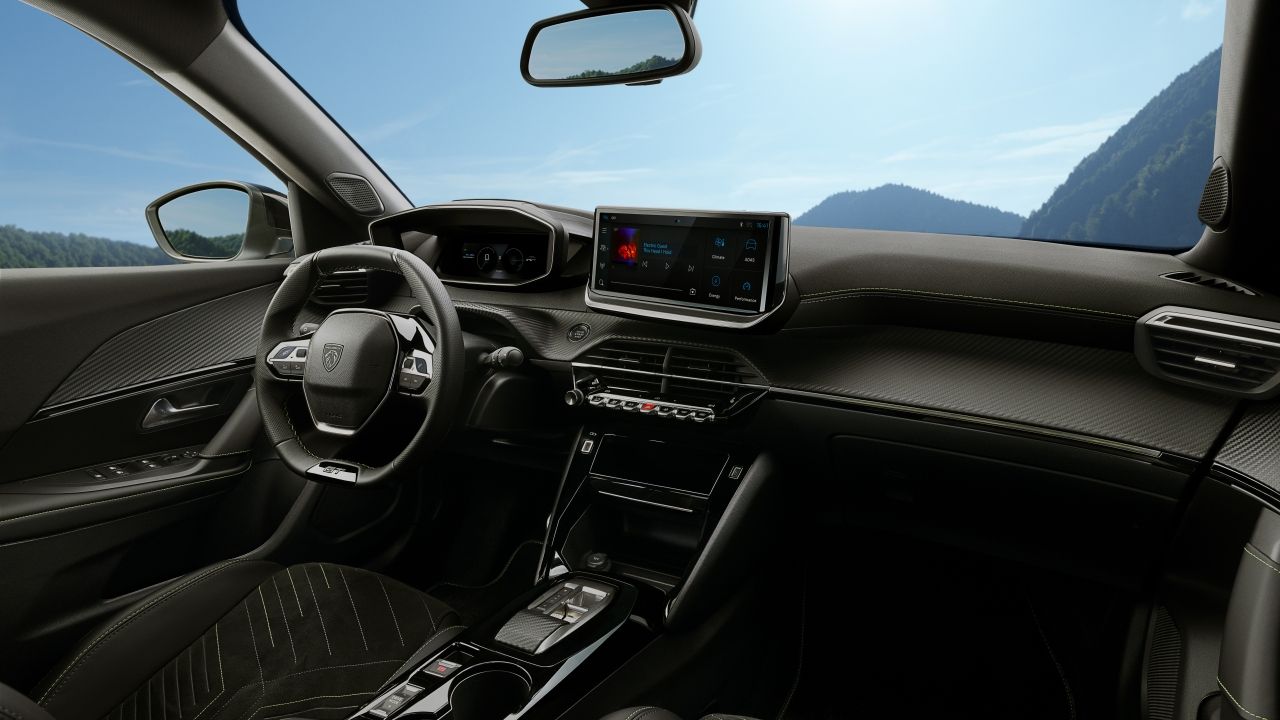 El CEO de Peugeot deja caer cuando llegará el próximo 2008 y los modelos que le seguirán hasta 2030
