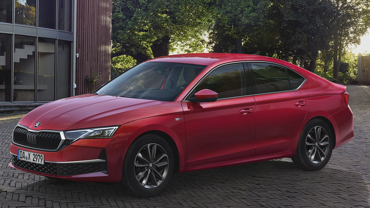 El Skoda Octavia celebra sus 30 años de vida y elimina una de sus opciones más tradicionales en 2027