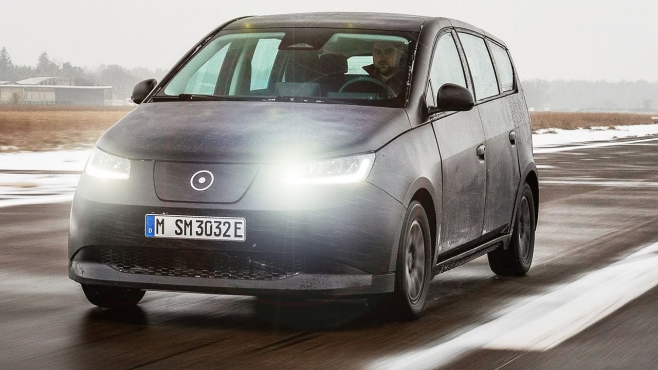 A los coches solares les llega el ocaso: una de sus referentes, Sono Motors, quiebra definitivamente