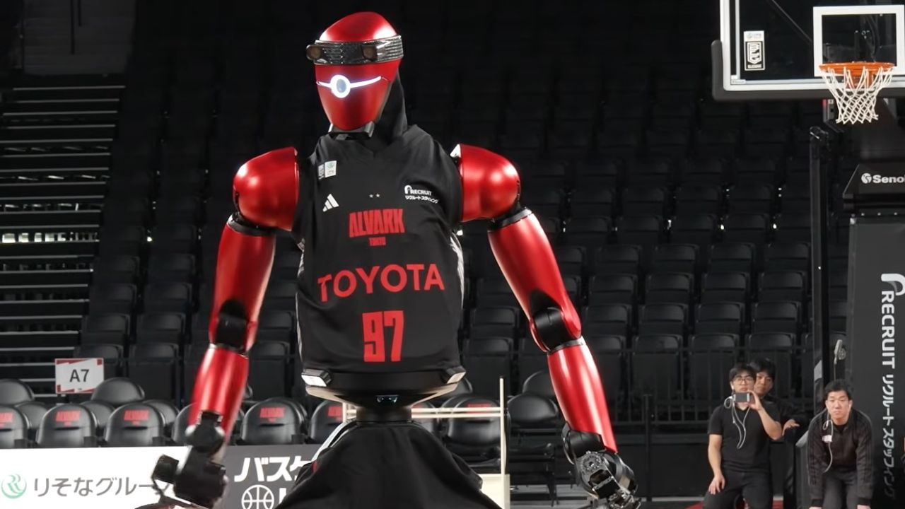 Toyota se hace su propio Pau Gasol: así es el robot CUE7 capaz de jugar al baloncesto