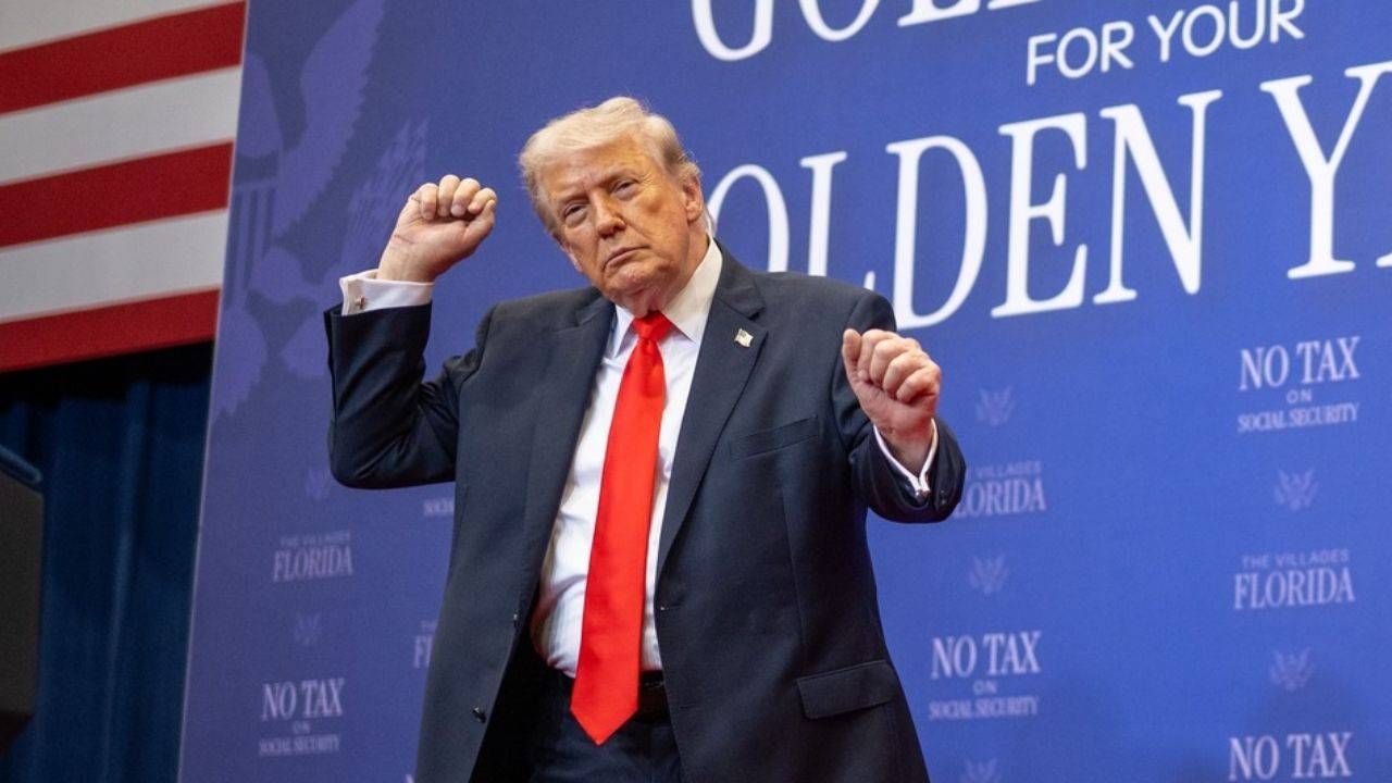 Trump la toma con los dueños de coches eléctricos: ''Esta gente está loca''