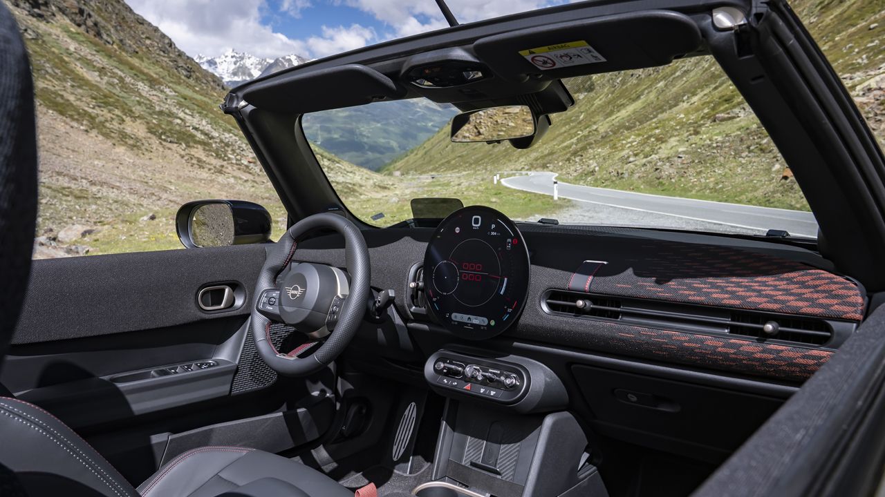 MINI John Cooper Works Convertible