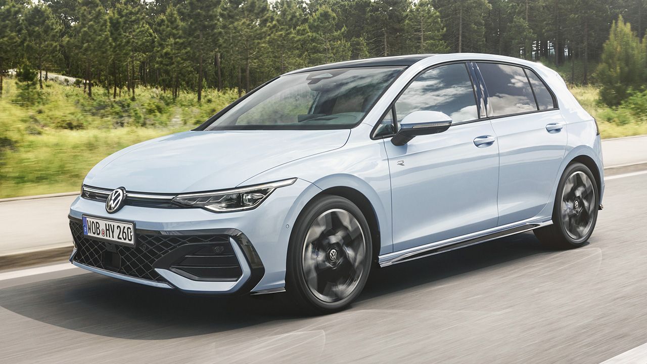 Volkswagen pone precio al nuevo Golf Hybrid, llega la versión híbrida que apunta al Toyota Corolla