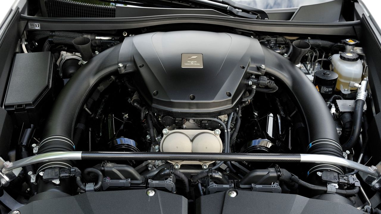 Mould King rescata el motor soñado por Jeremy Clarkson, y lo deja en formato miniatura