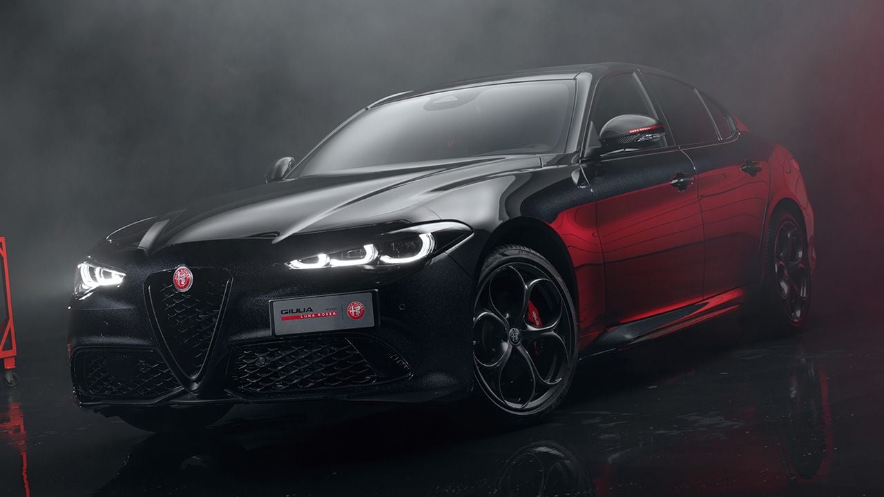 Alfa Romeo Giulia Edizione Luna Rossa