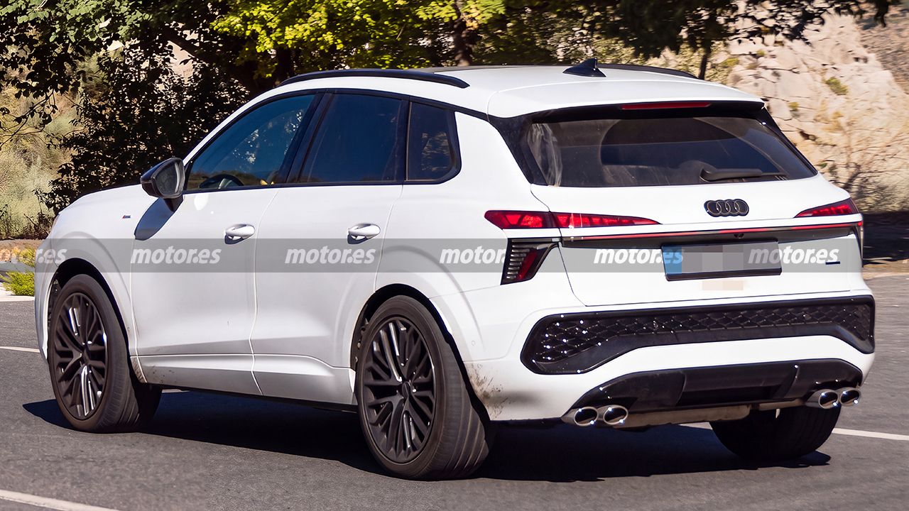 Habrá un audi sq3 y estas son sus primeras fotos espía, el suv de ingolstadt romperá la barrera de los 300 cv 8