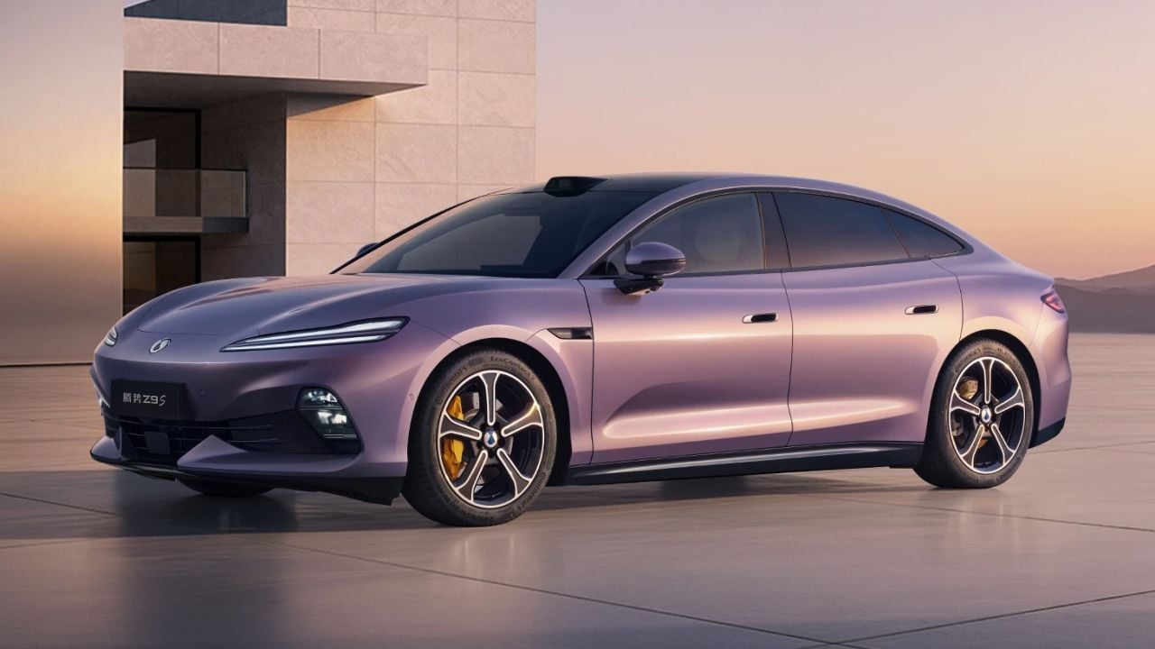 BYD vuelve a elevar el listón de la autonomía: hasta 891 km para superar al Denza Z9 GT europeo
