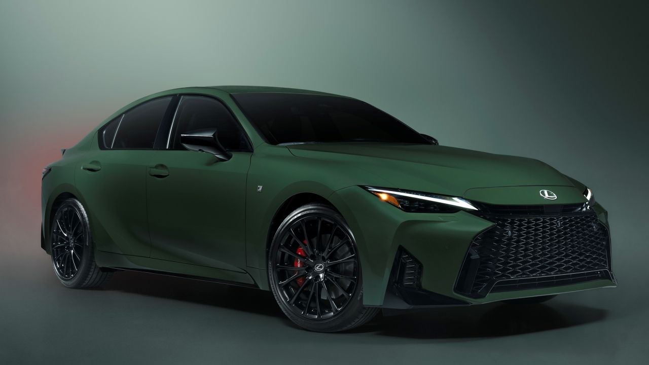 Europa se olvidó de él, pero este Lexus continúa su vida ‘partido a partido’ con su V6 atmosférico de 311 CV